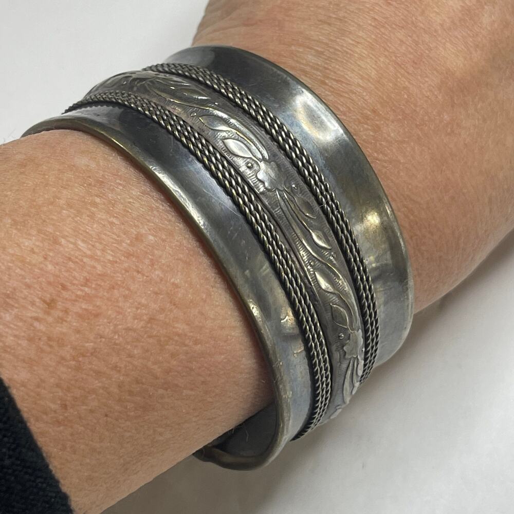 cuff bracelet burnished silver tone vintage or vintage look metallic gray boho - Picture 6 of 9